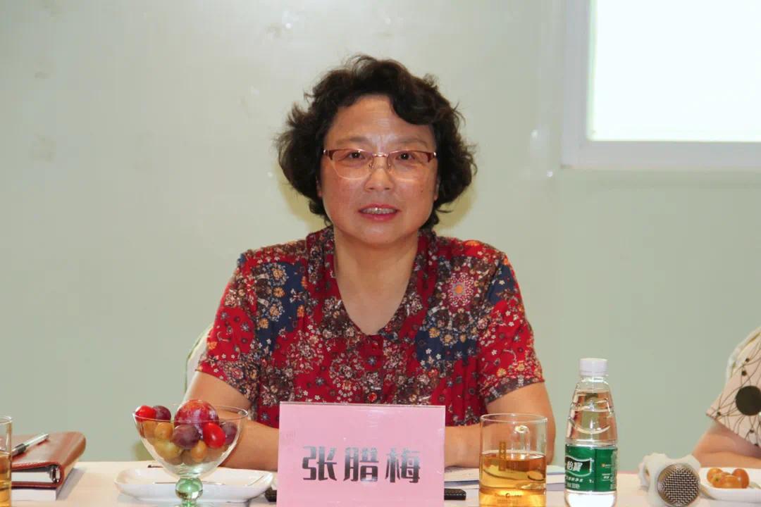 广东省安徽商会轮值会长张昊,顾友良,常务副会长王硕朋,魏平,副会长